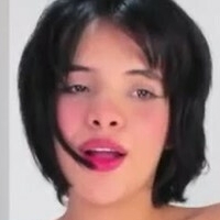 Ада Сиенн Голая