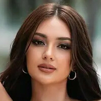 Ахтиса Манало Голая