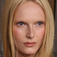 Алекс Консани Голая