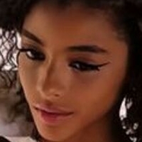 АлексаГетсВайлд Голая