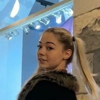 Алиссия Елена Робу Голая