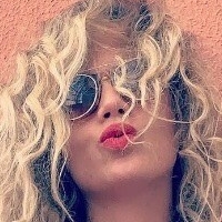 Ана Канас Голая