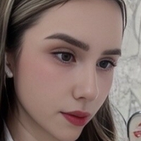 Ана Селая Руис Голая