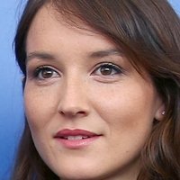 Анаис Демустье Голая