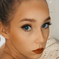 Анна Райан Голая