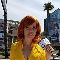 Эйприл О’Нил Голая