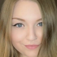 Эприлл Бэйби Голая