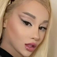 Аррья Долл Голая