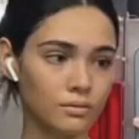 Азияа Голая