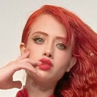 Белла Дуэньяс Голая