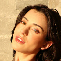 Белла Лонгиньо Голая