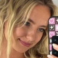 Блондиэльса Голая