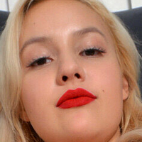 Бонни Кинз Голая