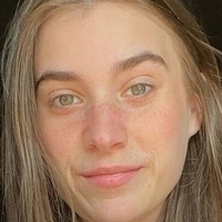 Брейнлесбэбиалли Голая