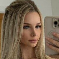 бри уилсон Голая