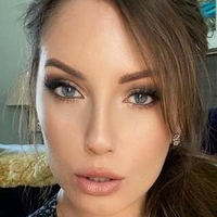 Бриелл Дэй Голая
