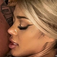 Бронзовая Богиня Голая