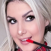 Катерина Томэ Голая