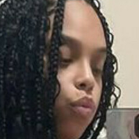 Кулонаюухфине Голая