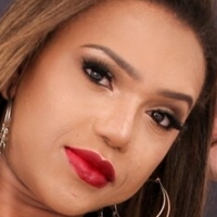 Диджей Белли Голая