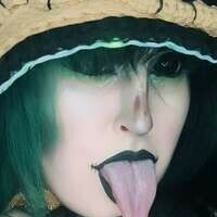 ДефайантКапкейк Голая