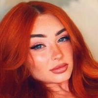 Дельфин Айви Голая