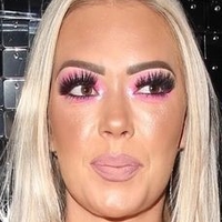 Деми Дойл Голая