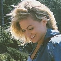 Дублинские Лилии Голая