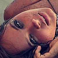 Эли Лоайза Голая