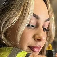 Эмма Колфилд Голая