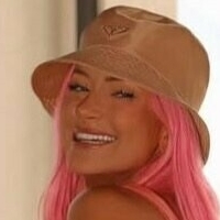 эммибре_фри Голая