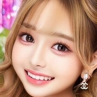 Ив Секретарио Голая