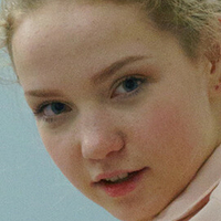 Файна Бона Голая