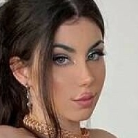 Фер Гальвао Голая