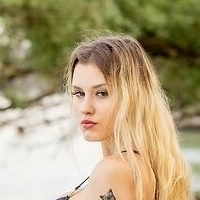 Фликабелле Голая