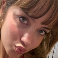 Гизем Багдаджичек Голая