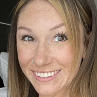 Халлиенотхейли Голая