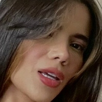 Хданиэла Исаза Голая