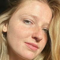 Хайди Хелена Лайт Голая