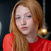 Хеннеси Голая