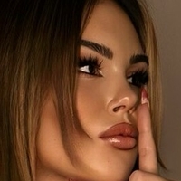 Херрин Белла Голая