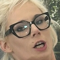 Хете Тина Голая