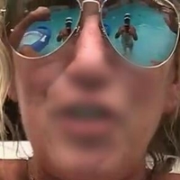 Ай8бигпуссикет Голая