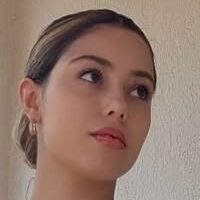 Изабелла Голая