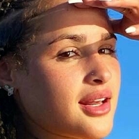 Яна Эгирард Голая