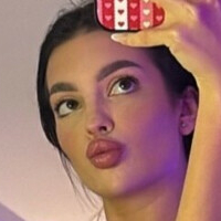 Jetais Dorottya Голая