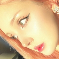 Юлия Майч | Шьеру Голая