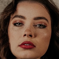 Джастсиум Голая