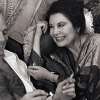 Карен Кондазиан Голая