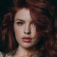 Катаржина Вучко Голая